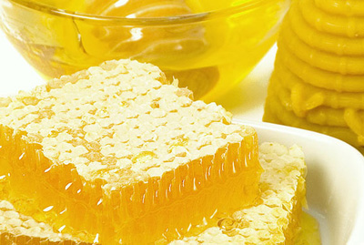 Как сделать мед жидким: о способах растапливания засахаренного меда